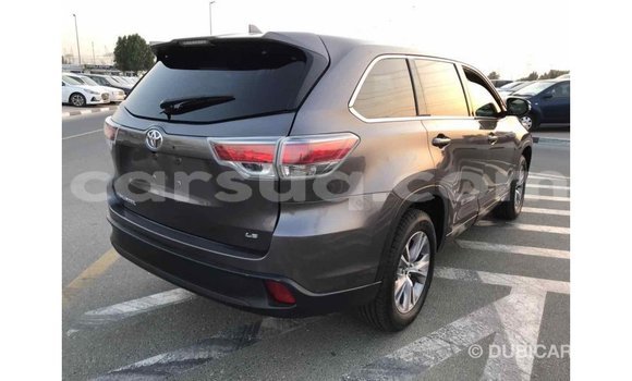 Acheter Import Voiture Toyota Highlander Autre à Import - Dubai, Barh el Gazel Acheter Import Voiture Toyota Highlander Autre à Import - Dubai, Barh el Gazel