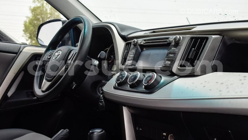 Big with watermark toyota 4runner barh el gazel import dubai 1458