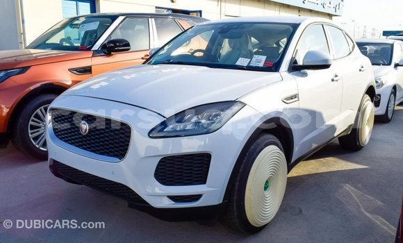 Acheter Import Voiture Jaguar E-Pace Blanc à Import - Dubai, Barh el Gazel Acheter Import Voiture Jaguar E-Pace Blanc à Import - Dubai, Barh el Gazel