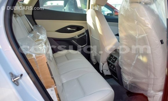 Acheter Import Voiture Jaguar E-Pace Blanc à Import - Dubai, Barh el Gazel Acheter Import Voiture Jaguar E-Pace Blanc à Import - Dubai, Barh el Gazel