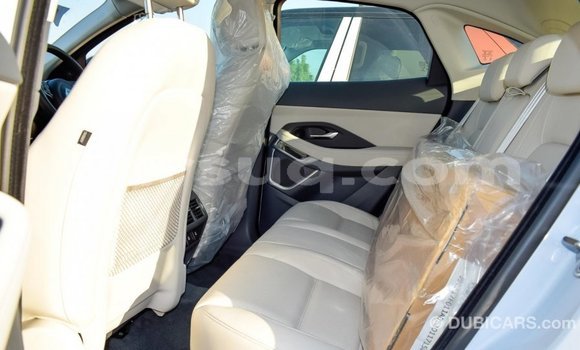 Acheter Import Voiture Jaguar E-Pace Blanc à Import - Dubai, Barh el Gazel Acheter Import Voiture Jaguar E-Pace Blanc à Import - Dubai, Barh el Gazel