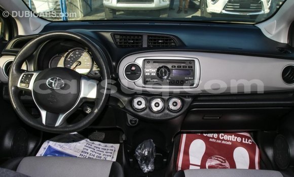 Acheter Import Voiture Toyota Yaris Autre à Import - Dubai, Barh el Gazel Acheter Import Voiture Toyota Yaris Autre à Import - Dubai, Barh el Gazel