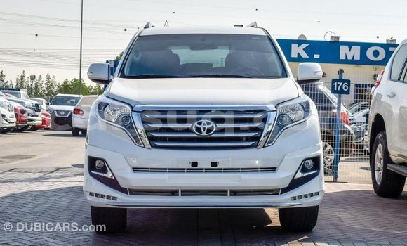 Acheter Import Voiture Toyota Prado Blanc à Import - Dubai, Barh el Gazel Acheter Import Voiture Toyota Prado Blanc à Import - Dubai, Barh el Gazel