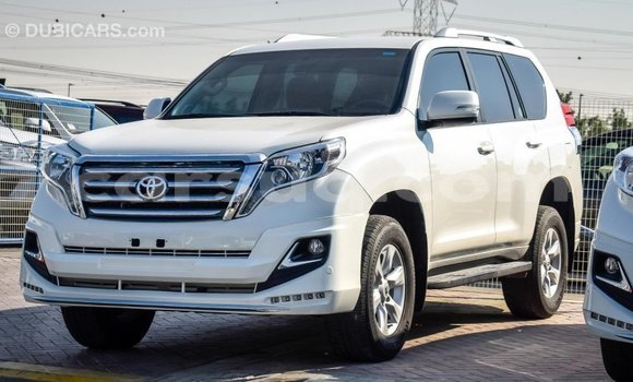 Acheter Import Voiture Toyota Prado Blanc à Import - Dubai, Barh el Gazel Acheter Import Voiture Toyota Prado Blanc à Import - Dubai, Barh el Gazel