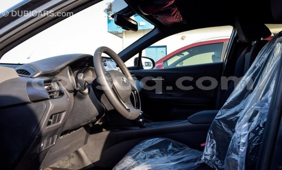 Acheter Import Voiture Toyota C-HR Autre à Import - Dubai, Barh el Gazel Acheter Import Voiture Toyota C-HR Autre à Import - Dubai, Barh el Gazel