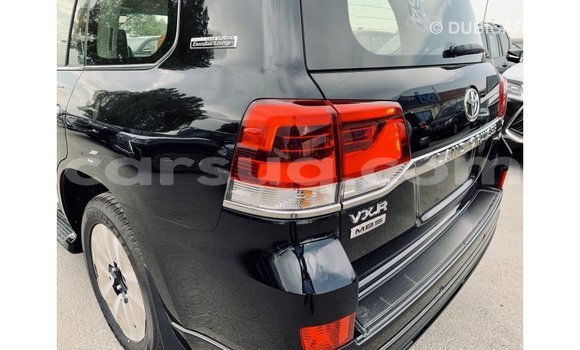 Buy Import Toyota Land Cruiser Black Car in Import - Dubai in Barh el Gazel Buy Import Toyota Land Cruiser Black Car in Import - Dubai in Barh el Gazel
