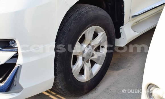 Acheter Import Voiture Toyota Prado Blanc à Import - Dubai, Barh el Gazel Acheter Import Voiture Toyota Prado Blanc à Import - Dubai, Barh el Gazel
