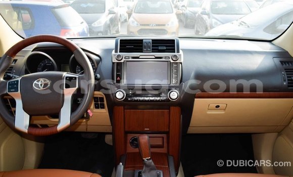 Acheter Import Voiture Toyota Prado Blanc à Import - Dubai, Barh el Gazel Acheter Import Voiture Toyota Prado Blanc à Import - Dubai, Barh el Gazel