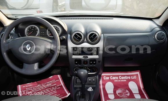 Acheter Import Voiture Renault Duster Blanc à Import - Dubai, Barh el Gazel Acheter Import Voiture Renault Duster Blanc à Import - Dubai, Barh el Gazel