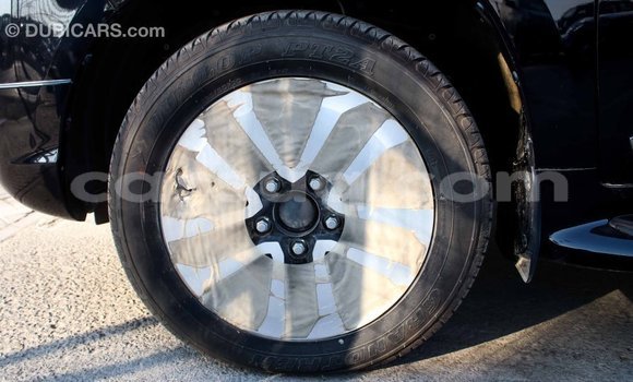 Acheter Import Voiture Toyota Land Cruiser Noir à Import - Dubai, Barh el Gazel Acheter Import Voiture Toyota Land Cruiser Noir à Import - Dubai, Barh el Gazel