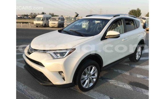 Buy Import Toyota 4Runner White Car in Import - Dubai in Barh el Gazel Buy Import Toyota 4Runner White Car in Import - Dubai in Barh el Gazel