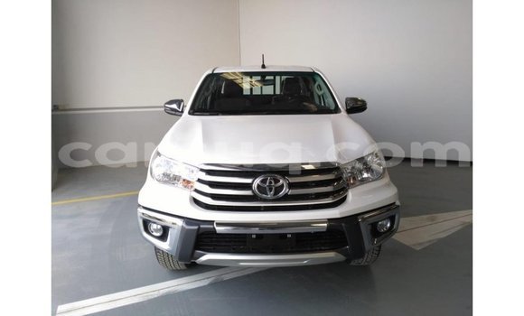 Buy Import Toyota Hilux White Car in Import - Dubai in Barh el Gazel Buy Import Toyota Hilux White Car in Import - Dubai in Barh el Gazel