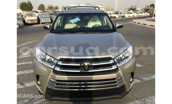 Acheter Import Voiture Toyota Highlander Autre à Import - Dubai, Barh el Gazel Acheter Import Voiture Toyota Highlander Autre à Import - Dubai, Barh el Gazel