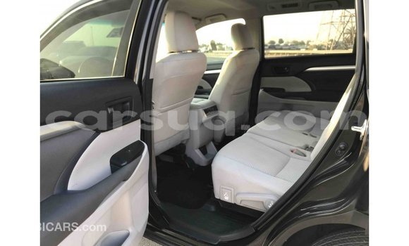 Acheter Import Voiture Toyota Highlander Noir à Import - Dubai, Barh el Gazel Acheter Import Voiture Toyota Highlander Noir à Import - Dubai, Barh el Gazel