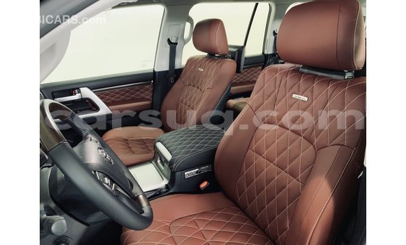 Buy Import Toyota Land Cruiser Black Car in Import - Dubai in Barh el Gazel Buy Import Toyota Land Cruiser Black Car in Import - Dubai in Barh el Gazel