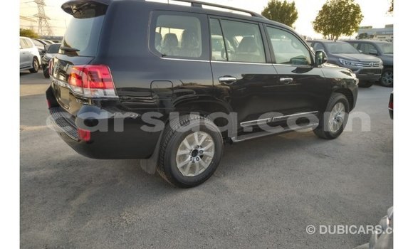Buy Import Toyota Land Cruiser Black Car in Import - Dubai in Barh el Gazel Buy Import Toyota Land Cruiser Black Car in Import - Dubai in Barh el Gazel