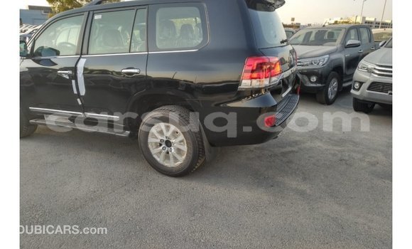 Buy Import Toyota Land Cruiser Black Car in Import - Dubai in Barh el Gazel Buy Import Toyota Land Cruiser Black Car in Import - Dubai in Barh el Gazel