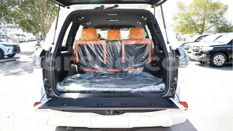 Big with watermark lexus lx barh el gazel import dubai 1519