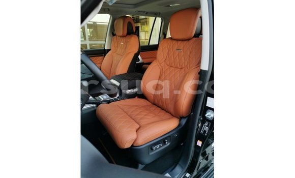 Buy Import Toyota Land Cruiser Black Car in Import - Dubai in Barh el Gazel Buy Import Toyota Land Cruiser Black Car in Import - Dubai in Barh el Gazel