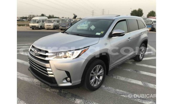 Buy Import Toyota Highlander Other Car in Import - Dubai in Barh el Gazel Buy Import Toyota Highlander Other Car in Import - Dubai in Barh el Gazel