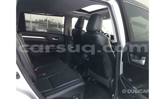 Buy Import Toyota Highlander Other Car in Import - Dubai in Barh el Gazel Buy Import Toyota Highlander Other Car in Import - Dubai in Barh el Gazel
