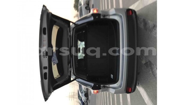 Buy Import Toyota Highlander Other Car in Import - Dubai in Barh el Gazel Buy Import Toyota Highlander Other Car in Import - Dubai in Barh el Gazel