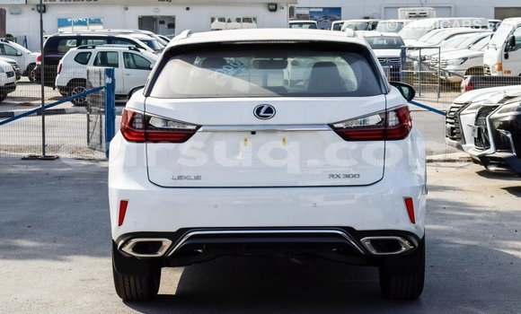 Acheter Import Voiture Lexus RX 300 Blanc à Import - Dubai, Barh el Gazel Acheter Import Voiture Lexus RX 300 Blanc à Import - Dubai, Barh el Gazel