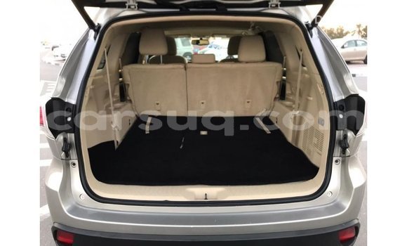Buy Import Toyota Highlander Other Car in Import - Dubai in Barh el Gazel Buy Import Toyota Highlander Other Car in Import - Dubai in Barh el Gazel