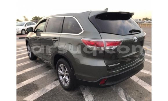 Acheter Import Voiture Toyota Highlander Autre à Import - Dubai, Barh el Gazel Acheter Import Voiture Toyota Highlander Autre à Import - Dubai, Barh el Gazel