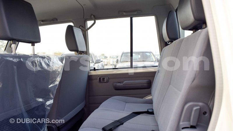 Big with watermark toyota land cruiser barh el gazel import dubai 1541