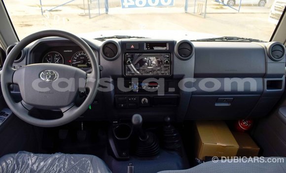 Buy Import Toyota Land Cruiser White Car in Import - Dubai in Barh el Gazel Buy Import Toyota Land Cruiser White Car in Import - Dubai in Barh el Gazel