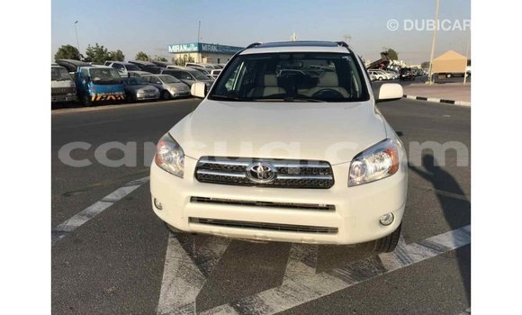 Acheter Import Voiture Toyota 4Runner Blanc à Import - Dubai, Barh el Gazel Acheter Import Voiture Toyota 4Runner Blanc à Import - Dubai, Barh el Gazel