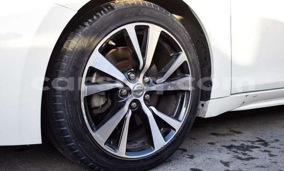 Acheter Import Voiture Nissan Maxima Blanc à Import - Dubai, Barh el Gazel Acheter Import Voiture Nissan Maxima Blanc à Import - Dubai, Barh el Gazel