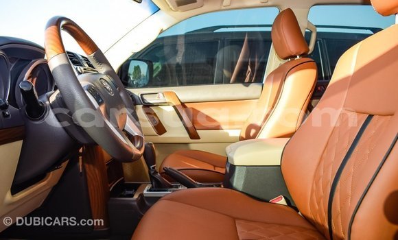 Acheter Import Voiture Toyota Prado Blanc à Import - Dubai, Barh el Gazel Acheter Import Voiture Toyota Prado Blanc à Import - Dubai, Barh el Gazel