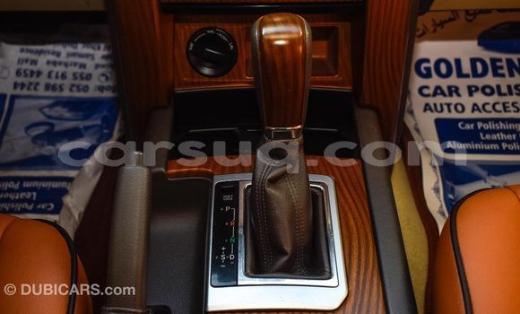 Acheter Import Voiture Toyota Prado Blanc à Import - Dubai, Barh el Gazel Acheter Import Voiture Toyota Prado Blanc à Import - Dubai, Barh el Gazel