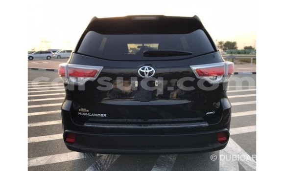 Acheter Import Voiture Toyota Highlander Noir à Import - Dubai, Barh el Gazel Acheter Import Voiture Toyota Highlander Noir à Import - Dubai, Barh el Gazel