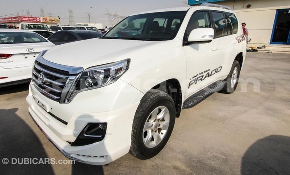 Acheter Import Voiture Toyota Prado Blanc à Import - Dubai, Barh el Gazel Acheter Import Voiture Toyota Prado Blanc à Import - Dubai, Barh el Gazel