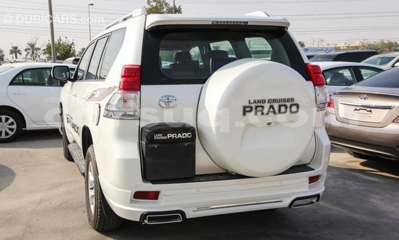 Acheter Import Voiture Toyota Prado Blanc à Import - Dubai, Barh el Gazel Acheter Import Voiture Toyota Prado Blanc à Import - Dubai, Barh el Gazel