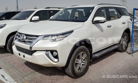 Acheter Import Voiture Toyota Fortuner Blanc à Import - Dubai, Barh el Gazel Acheter Import Voiture Toyota Fortuner Blanc à Import - Dubai, Barh el Gazel