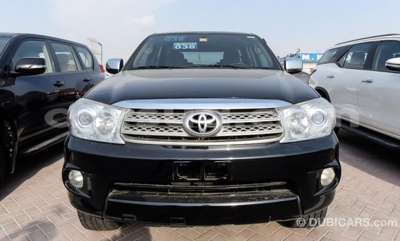 Acheter Import Voiture Toyota Fortuner Noir à Import - Dubai, Barh el Gazel Acheter Import Voiture Toyota Fortuner Noir à Import - Dubai, Barh el Gazel
