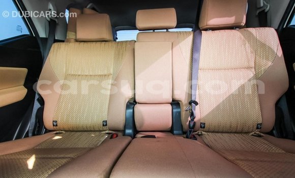 Acheter Import Voiture Toyota Fortuner Blanc à Import - Dubai, Barh el Gazel Acheter Import Voiture Toyota Fortuner Blanc à Import - Dubai, Barh el Gazel