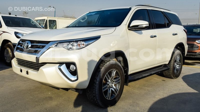 Big with watermark toyota fortuner barh el gazel import dubai 1590