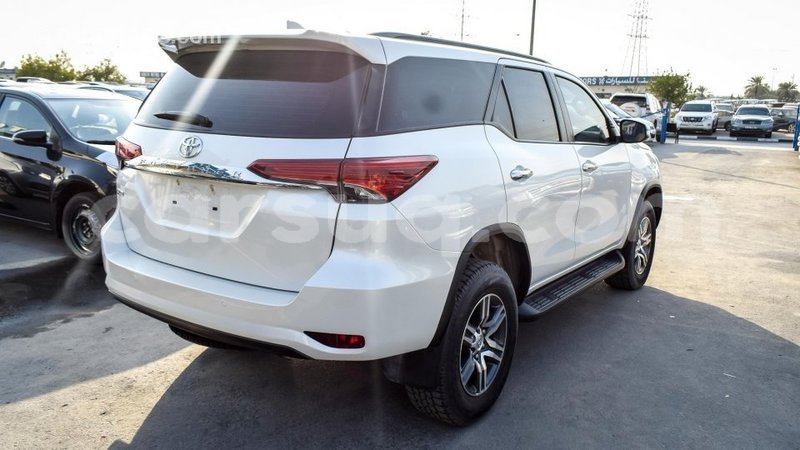 Big with watermark toyota fortuner barh el gazel import dubai 1590