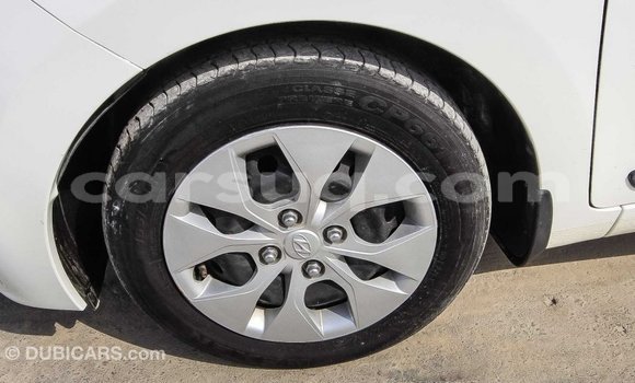 Acheter Import Voiture Hyundai i10 Blanc à Import - Dubai, Barh el Gazel Acheter Import Voiture Hyundai i10 Blanc à Import - Dubai, Barh el Gazel