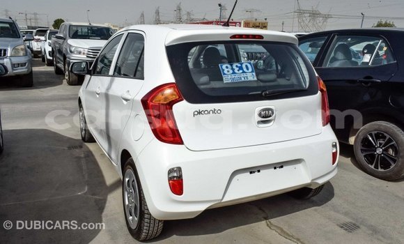 Acheter Import Voiture Kia Picanto Blanc à Import - Dubai, Barh el Gazel Acheter Import Voiture Kia Picanto Blanc à Import - Dubai, Barh el Gazel