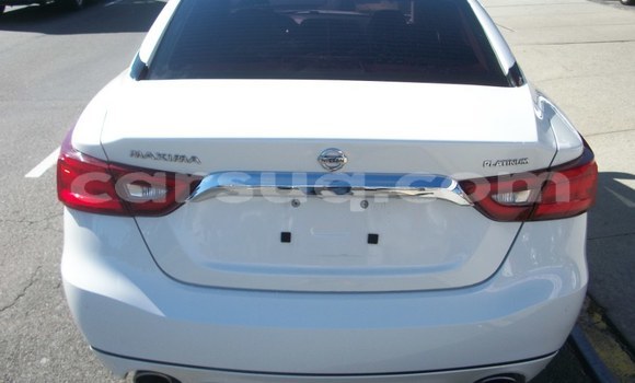 Acheter Occasion Voiture Nissan Maxima Blanc à Massakory, Chari-Baguirmi Region Acheter Occasion Voiture Nissan Maxima Blanc à Massakory, Chari-Baguirmi Region