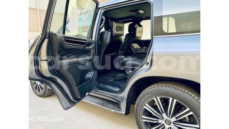 Big with watermark lexus lx barh el gazel import dubai 1613