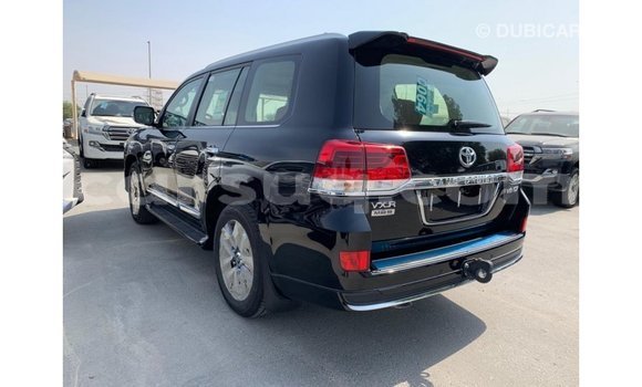 Buy Import Toyota Land Cruiser Black Car in Import - Dubai in Barh el Gazel Buy Import Toyota Land Cruiser Black Car in Import - Dubai in Barh el Gazel