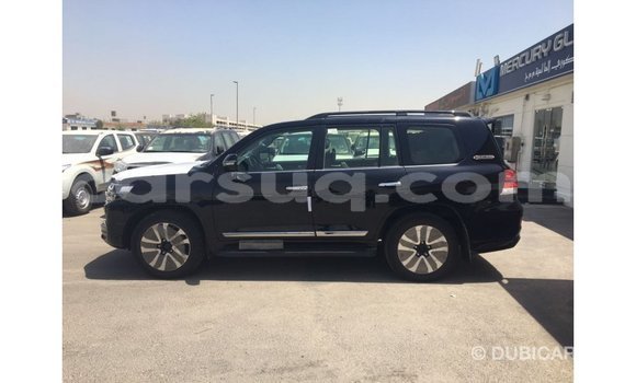 Acheter Import Voiture Toyota Land Cruiser Noir à Import - Dubai, Barh el Gazel Acheter Import Voiture Toyota Land Cruiser Noir à Import - Dubai, Barh el Gazel