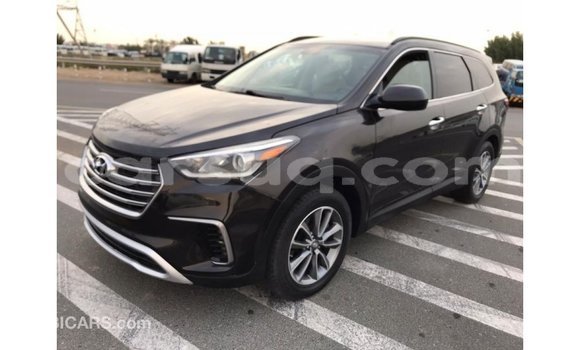 Acheter Import Voiture Hyundai Santa Fe Noir à Import - Dubai, Barh el Gazel Acheter Import Voiture Hyundai Santa Fe Noir à Import - Dubai, Barh el Gazel